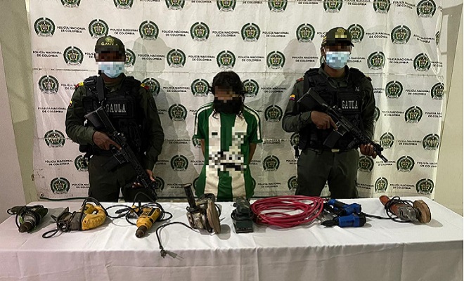 Lo capturamos en flagrancia cuando recibían dinero, para devolver herramientas que había hurtado