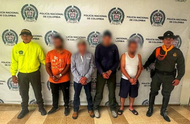 Dejado a disposición de autoridad competente