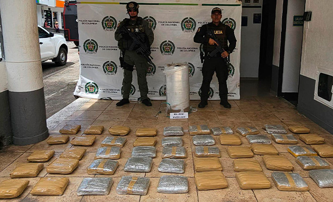 En un bus de servicio público fue hallado un cargamento de drogas