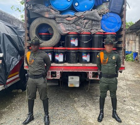 Más de 2000 galones de aceite incautados