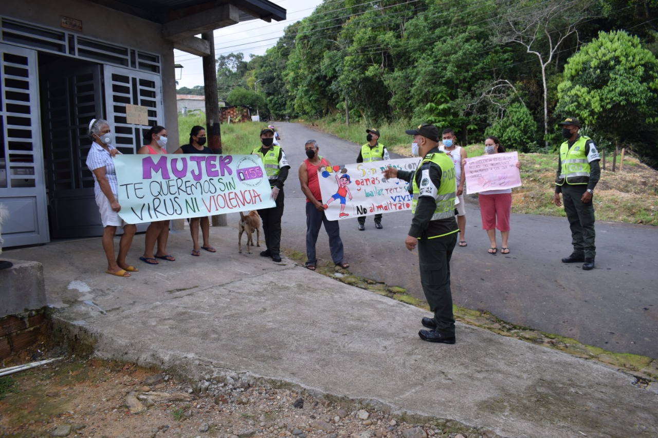patrulla-en-casa-florencia-caqueta