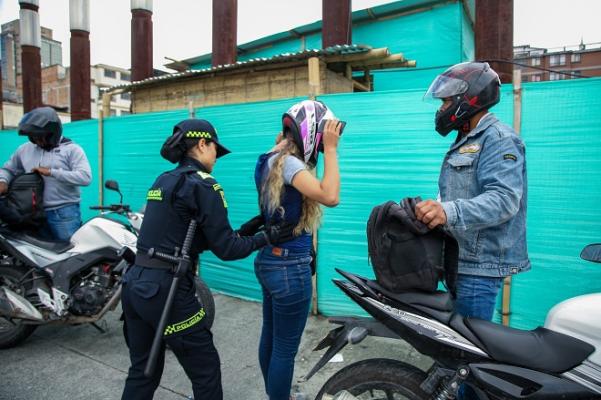 actividades que reaalizxa la señora patrullera