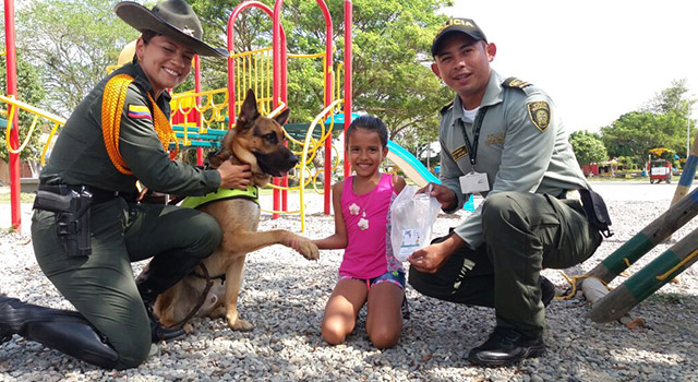 Con pedagogía promovemos la sana convivencia-metenses-policía