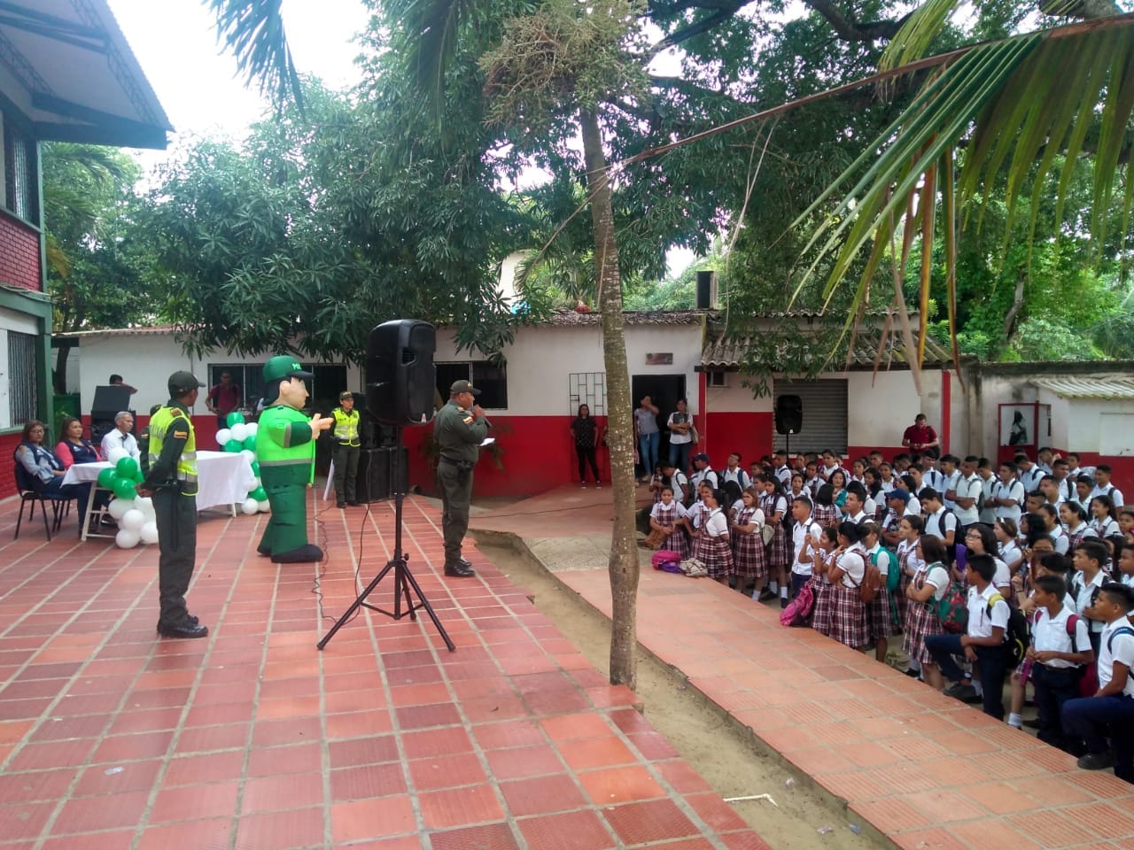 plan-institucional-de-atencion-integral-a-entornos-escolares-y-parques-inspirados-en-usted5deata