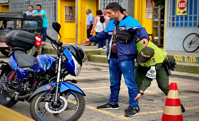 Más de mil policías garantizaron la seguridad y convivencia de propios y turistas.