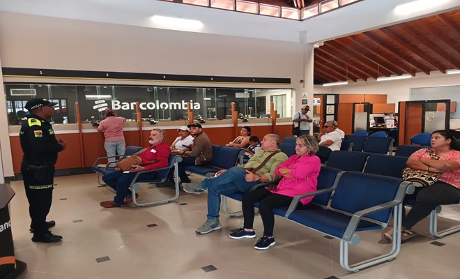 policía en Cereté realiza campañas para prevenir el hurto