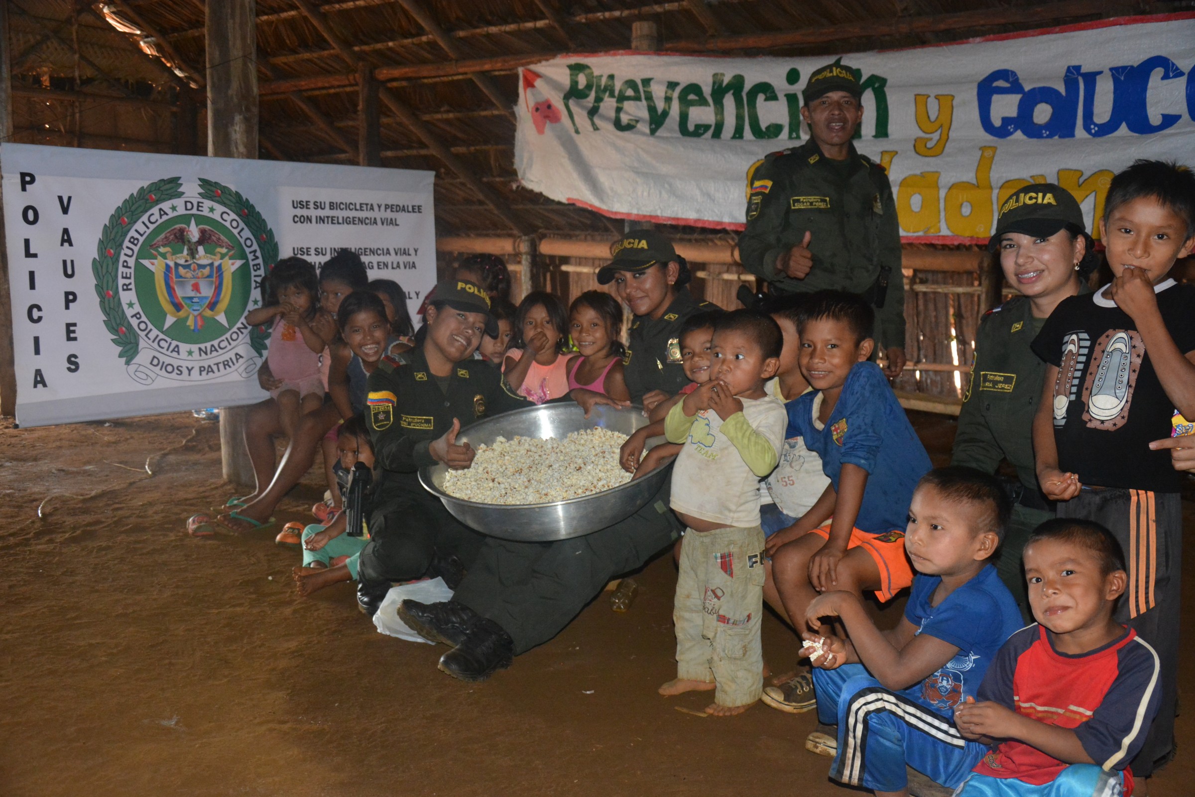 policine-policia-vaupes-mitu-ceima-cahivera