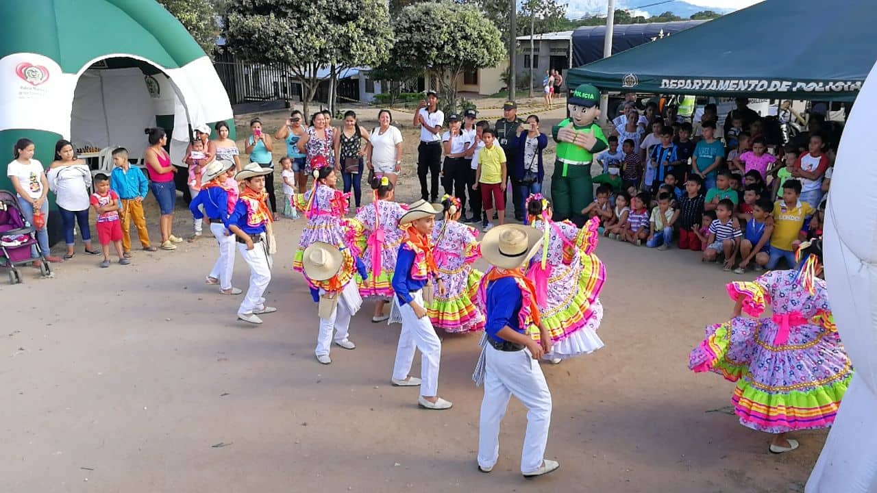 presentacion-los-guipas-tienen-talento-concurso-vacaciones-seguras 
