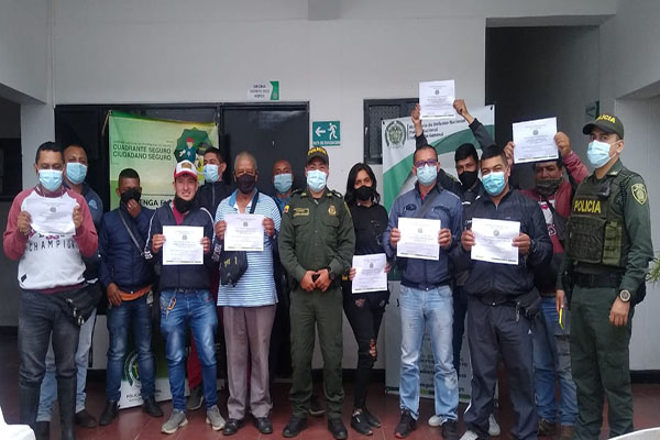  Nuevos líderes y dinamizadores en convivencia