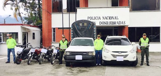 recuperacion-de-cuatro-motocicleta-y-dos-vehiculos