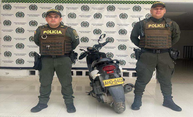 Policía recupera motocicleta