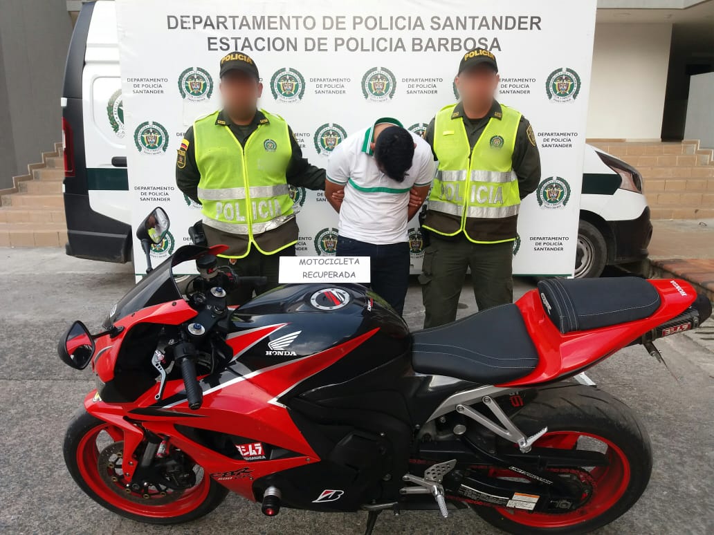 capturado_recuperación_moto_barbosa