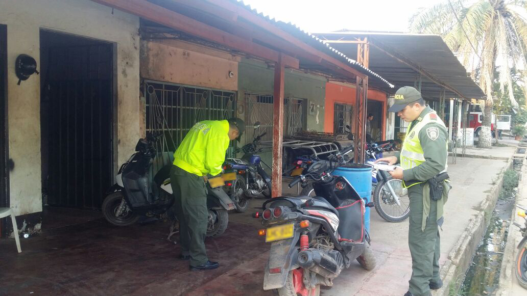 Mediante varias horas de registro y control Policía Nacional recupera cuatro motos y dos motores hurtados