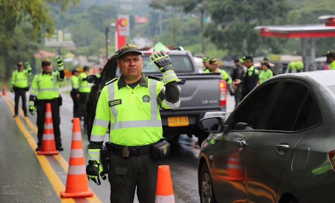 34.000 uniformados de la Policía Nacional acompañaron a los colombianos en las vías del país 