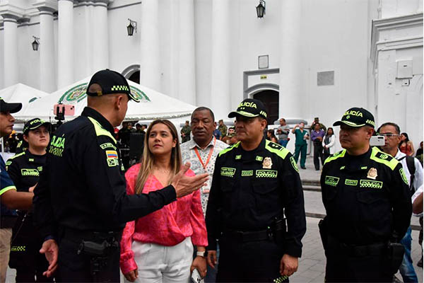 Más_de_1000_uniformados_estarán_dispuestos 