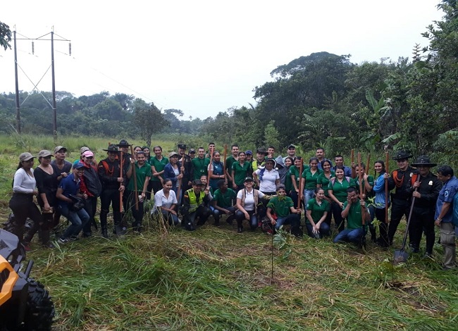 Vinculamos a la comunidad en actividades de protección ambiental