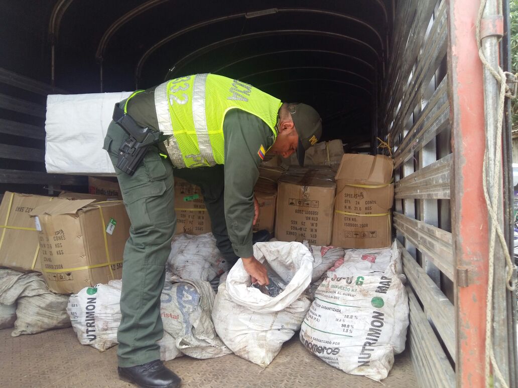 El conductor del automotor no presentaba la documentación que acreditara su procedencia