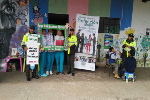 Socialización-línea-155