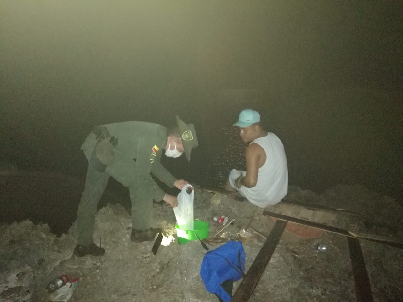 Adelantamos controles nocturnos a la veda de cangrejo negro en las Islas