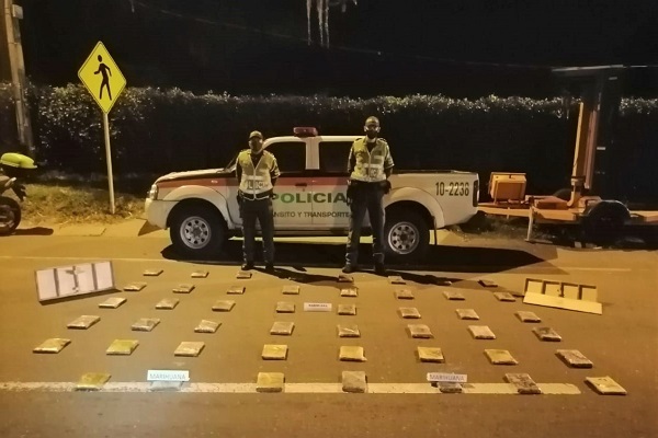 Dos casos de incautación de alucinógenos en modalidad encomienda 