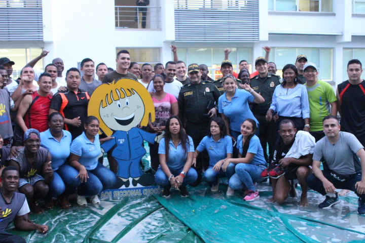 Jornada-lúdica-recreativa-en-el-departamento-de-policía-chocó