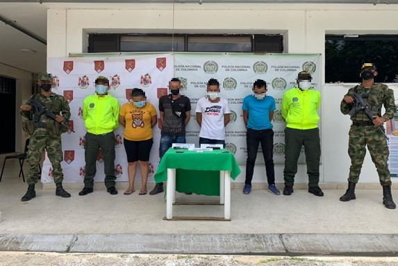 Tres-hombres-y-una-mujer-fueron-detenidos-mediante-diligencias-de-allanamiento