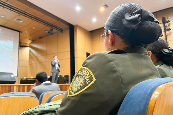 la Jefatura Nacional de Administración de Recursos, bajo el liderazgo del señor brigadier general Herbert Benavidez Valderrama, junto con el área de Bienes Raíces de la Dirección de Infraestructura, fueron el centro de importantes ponencias