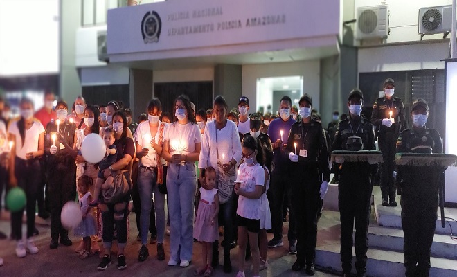 La comunidad apoya la Policía 