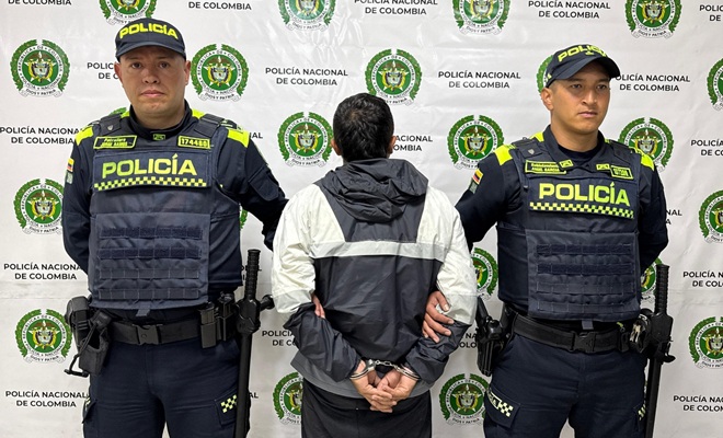 dos uniformados y un capturado por violencia contra servidor publico en manizales