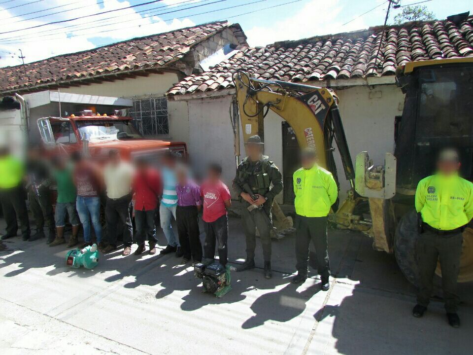7 Capturados por Minería Ilegal Policía de Santander
