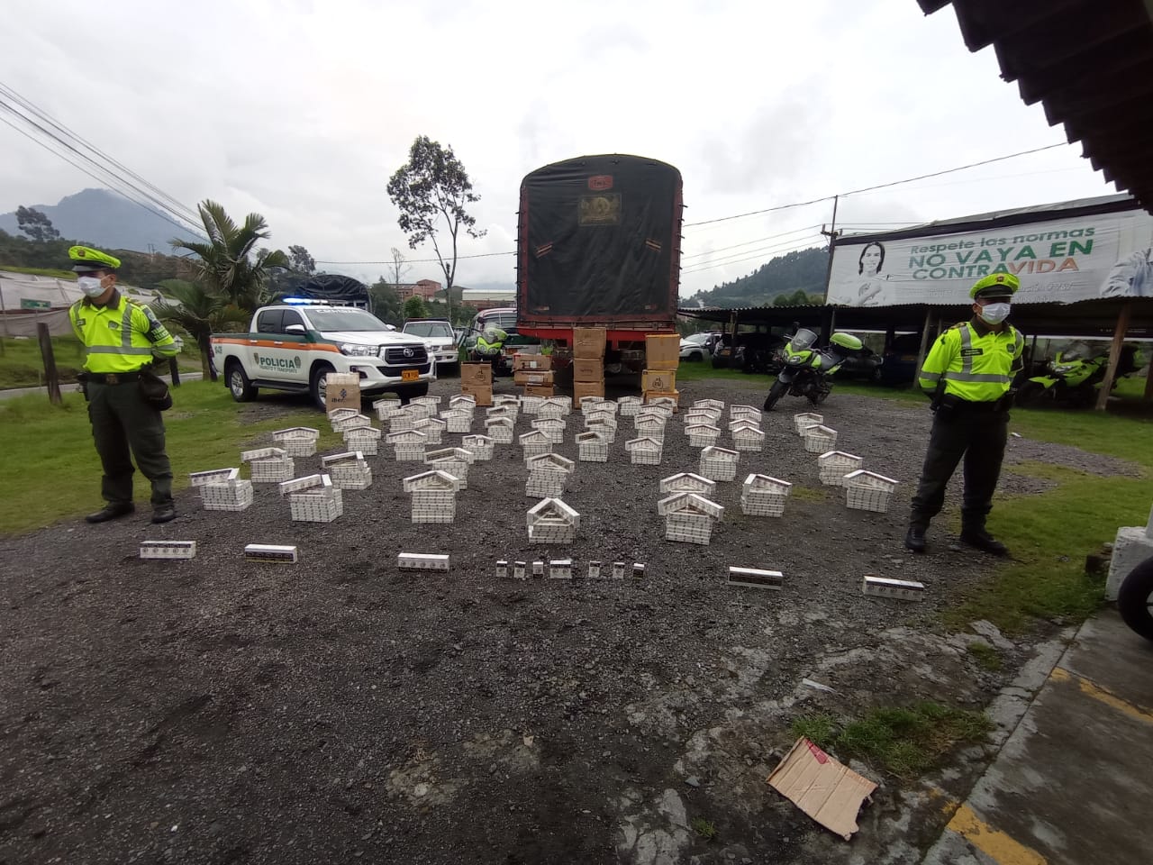 Aprehendimos 6.000 cajetillas de cigarrillos en Manizales