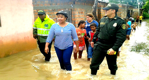 151114-cesar-tamalameque-ponalsar-ayudas-comunidad