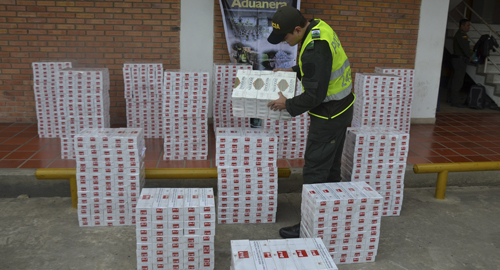 120815-incautacion-cargamento-cigarrillos-contrabando