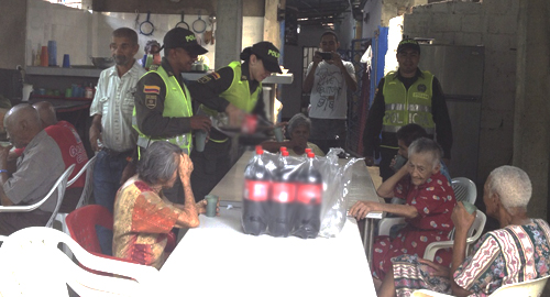 160615-actividad-abuelitos-cali