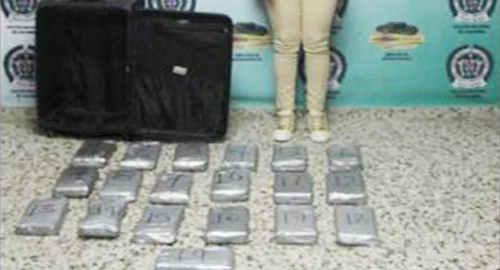 080915-captura-mujer-venezolana-coca-dorado-bogotá